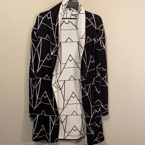 CATO ladies M cardigan sweater, black/ white.